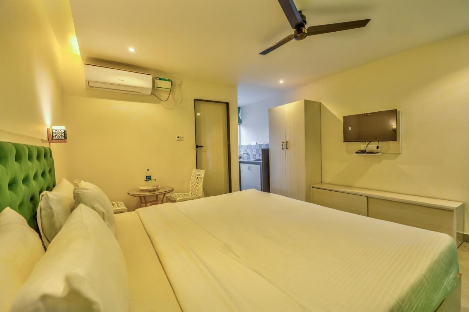 Baga Galaxy Hotel Exterior photo
