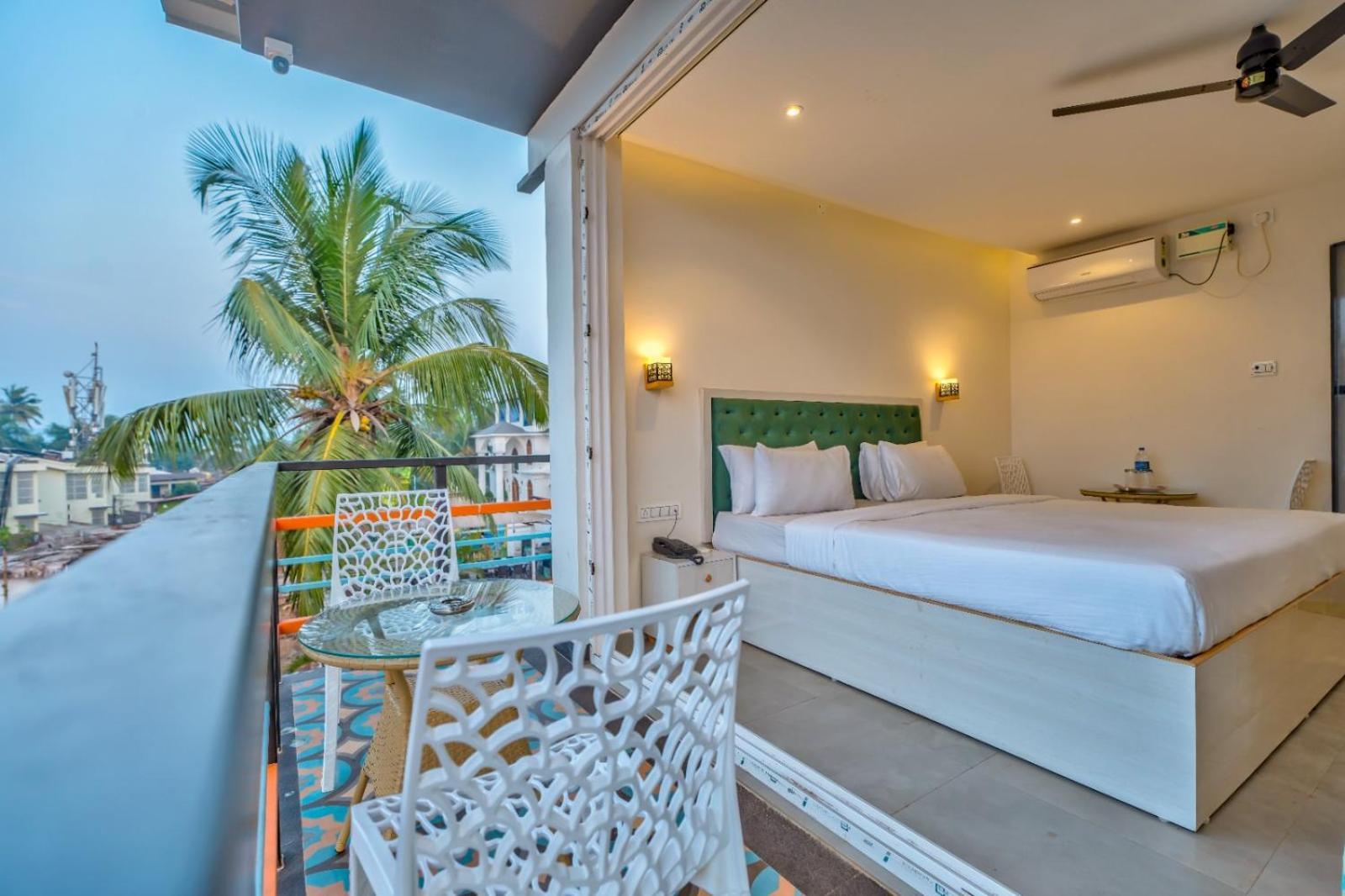 Baga Galaxy Hotel Exterior photo