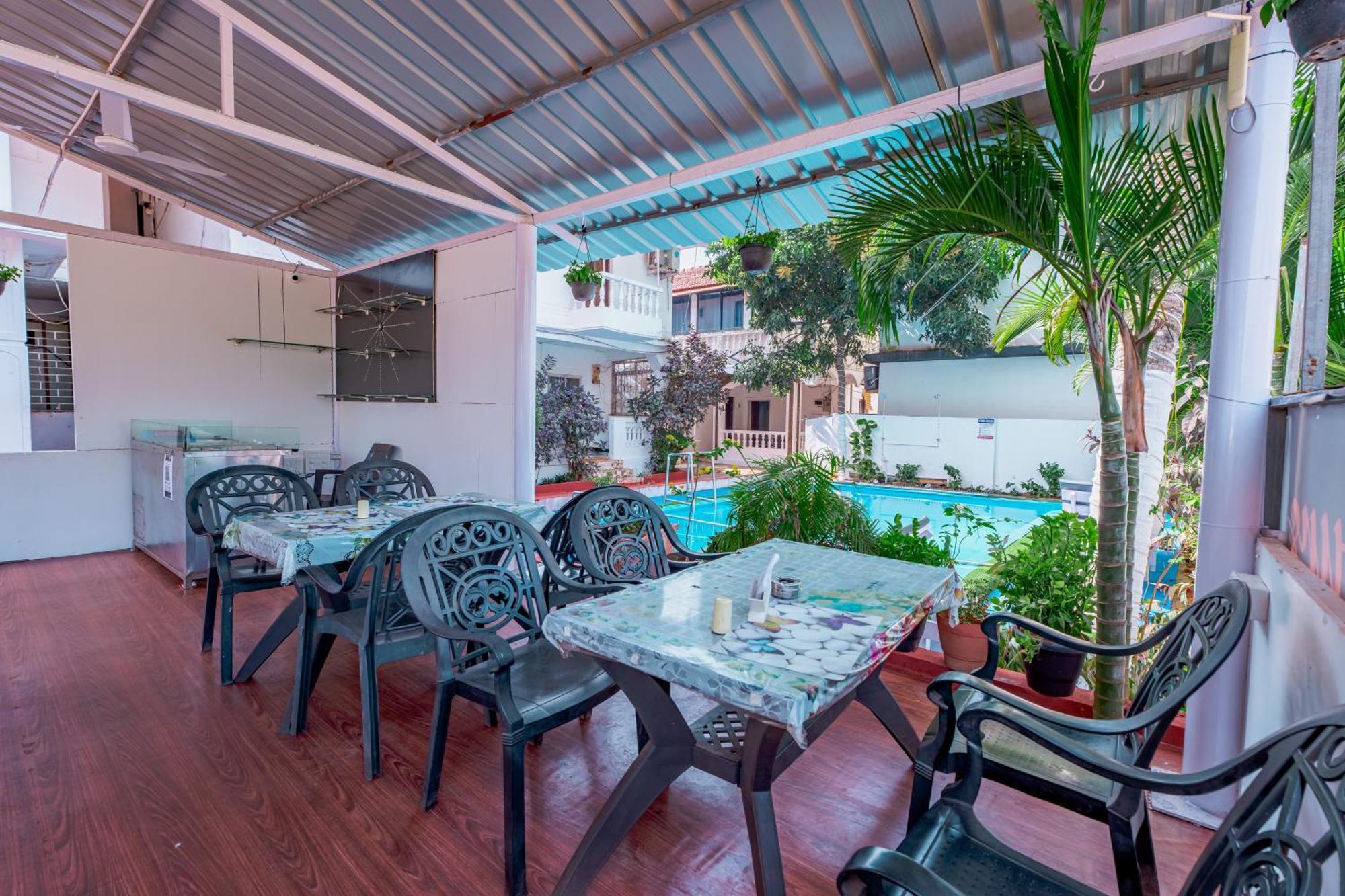 Baga Galaxy Hotel Exterior photo